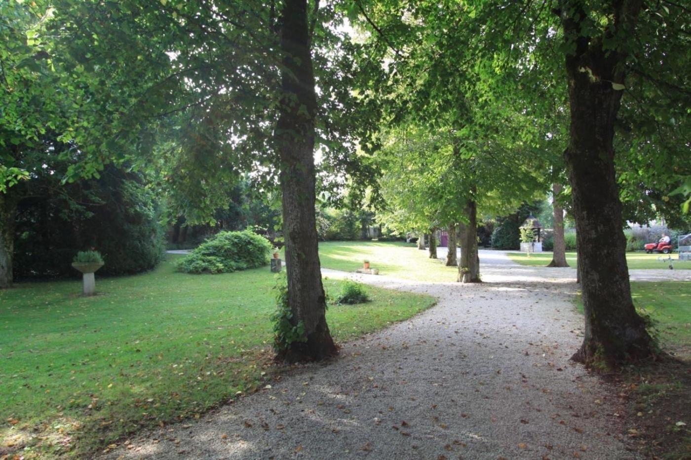 Le Prieure De Buffon Bed & Breakfast ภายนอก รูปภาพ